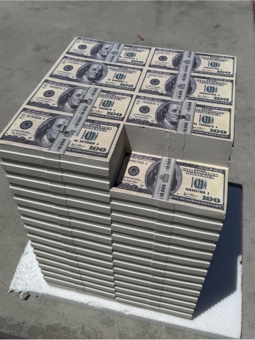 Million Dollar Cube Table 40cm 15.8”